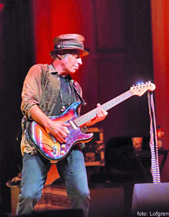 Nils Lofgren